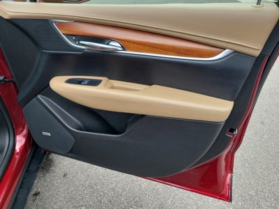 2017 Cadillac XT5 Platinum
