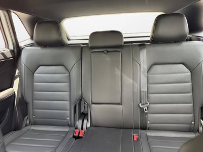 2025 Volkswagen Atlas Cross Sport 2.0T SEL R-Line Black