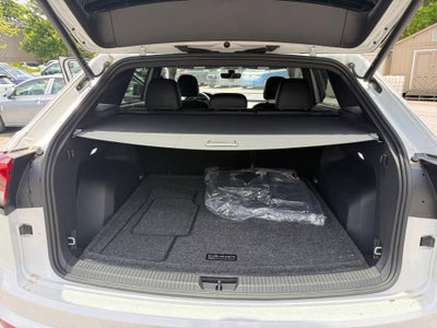 2025 Volkswagen Atlas Cross Sport 2.0T SEL R-Line Black