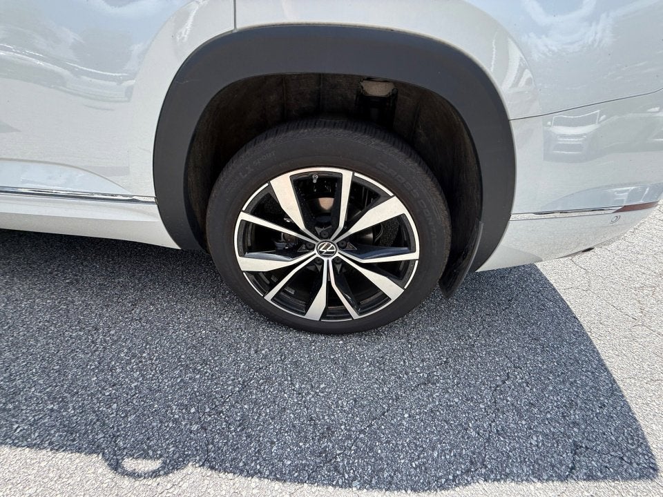 2024 Volkswagen Atlas 2.0T SEL Premium R-Line