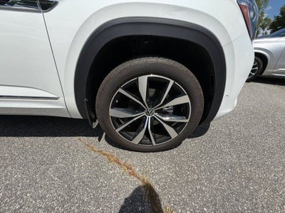 2024 Volkswagen Atlas 2.0T SEL Premium R-Line