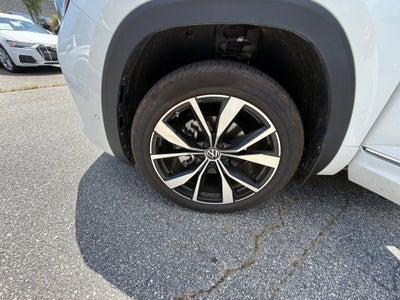 2024 Volkswagen Atlas 2.0T SEL Premium R-Line