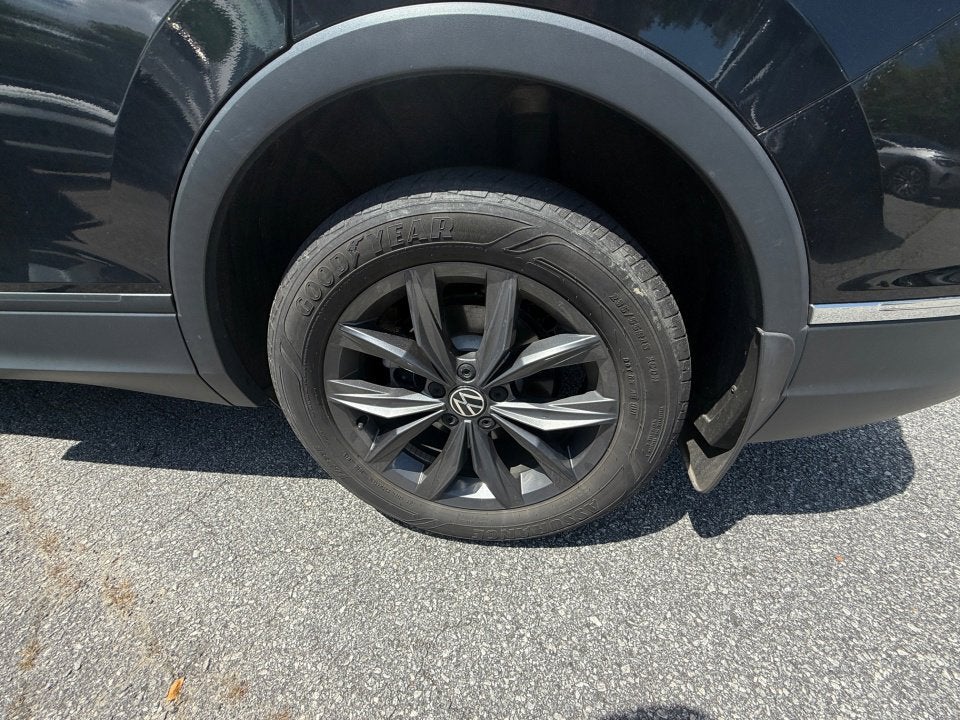 2022 Volkswagen Tiguan SE