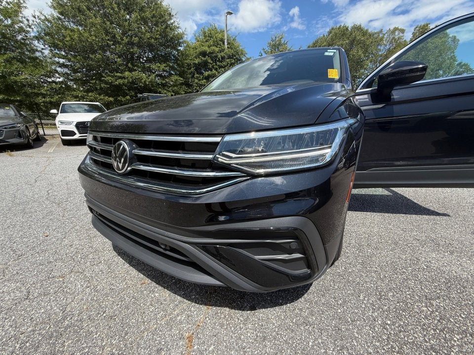 2022 Volkswagen Tiguan SE