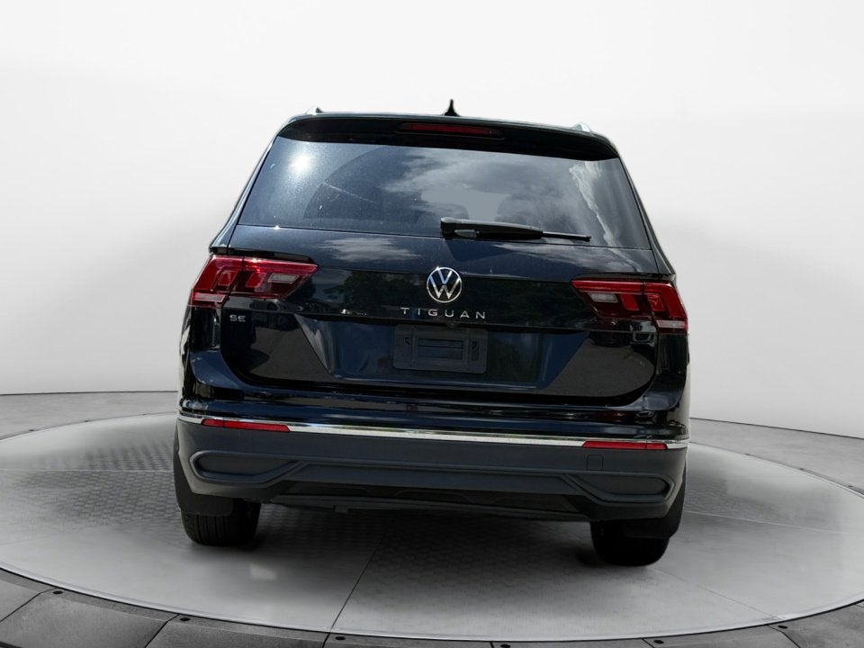 2022 Volkswagen Tiguan SE