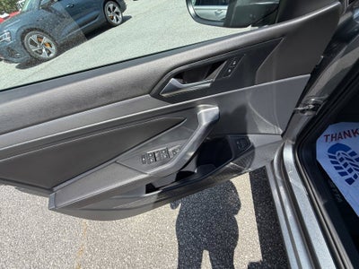 2023 Volkswagen Jetta SE