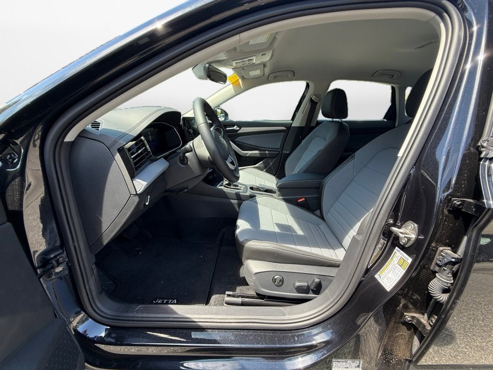 2025 Volkswagen Jetta SE
