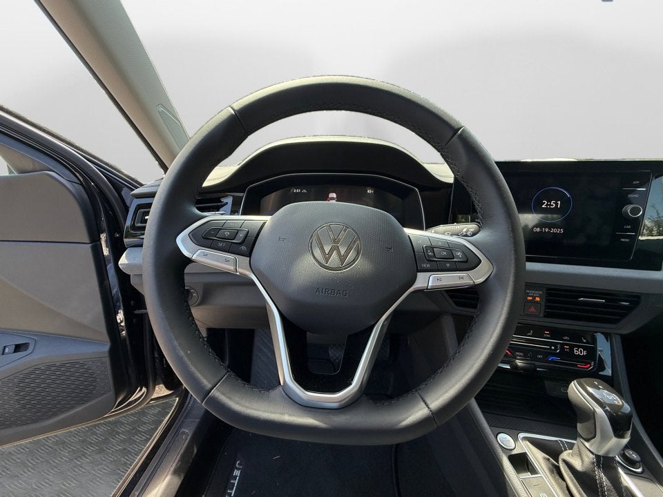 2025 Volkswagen Jetta SE