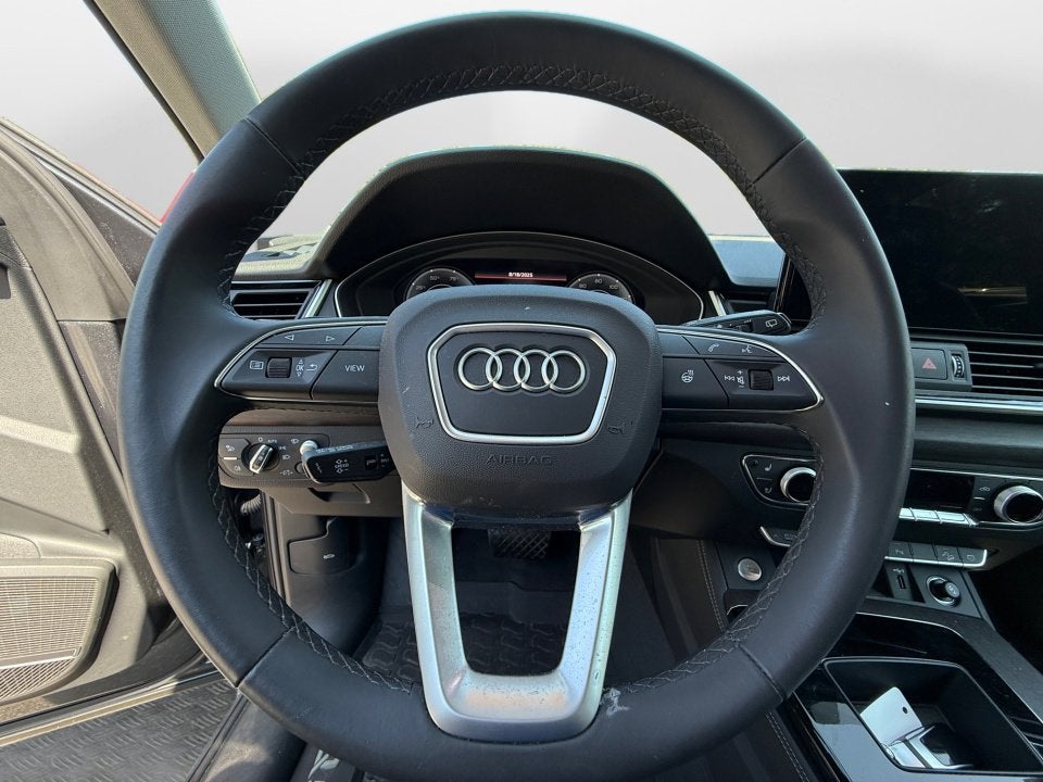 2024 Audi Q5 S line Prestige