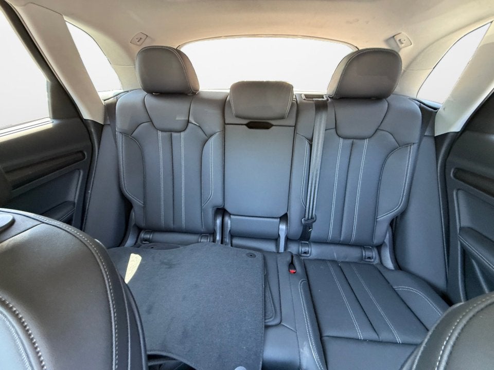 2024 Audi Q5 S line Prestige