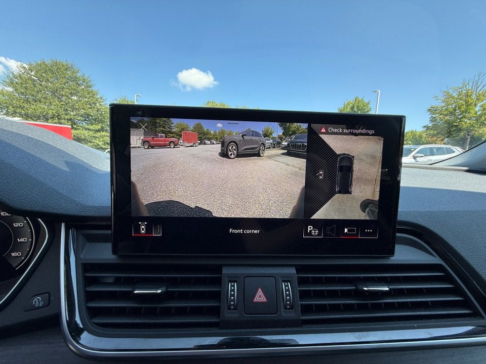 2024 Audi Q5 S line Prestige