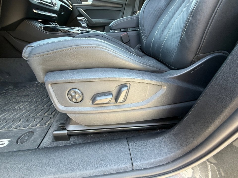 2024 Audi Q5 S line Prestige