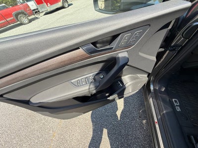 2024 Audi Q5 S line Prestige