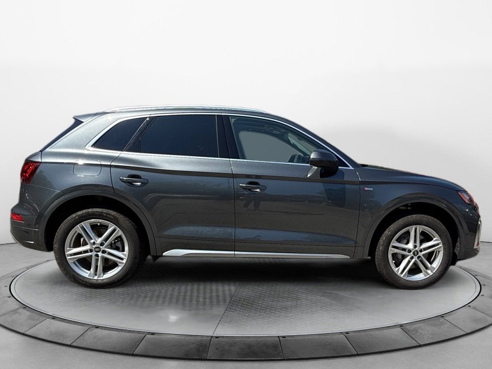 2024 Audi Q5 S line Prestige