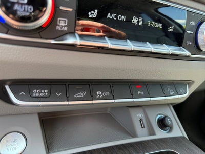 2024 Audi Q5 S line Premium