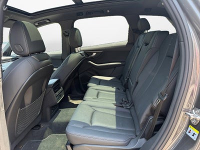 2025 Audi Q7 Premium Plus