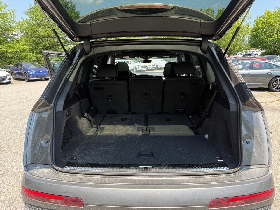 2025 Audi Q7 Premium Plus