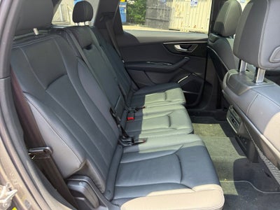 2025 Audi Q7 Premium Plus