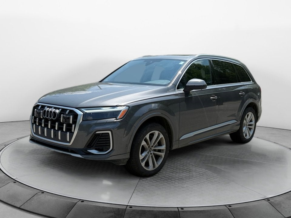 2025 Audi Q7 Premium Plus