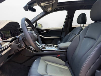 2025 Audi Q7 Premium Plus