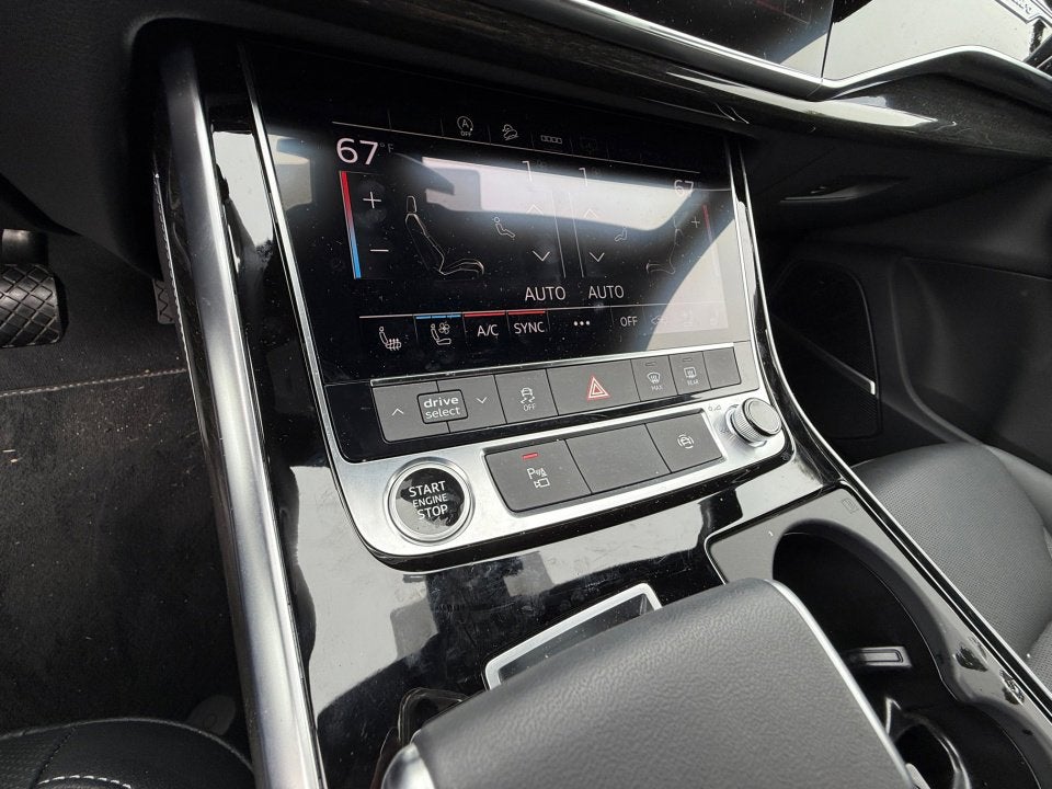 2025 Audi Q7 Premium Plus