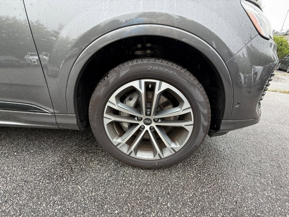 2025 Audi Q7 Premium Plus