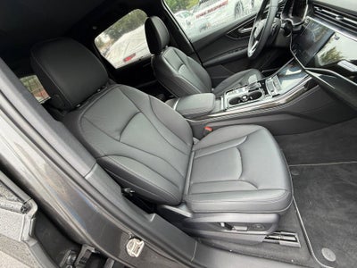 2025 Audi Q7 Premium Plus