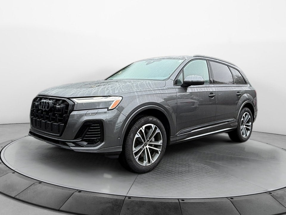 2025 Audi Q7 Premium Plus