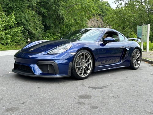 2022 Porsche 718 Cayman GT4