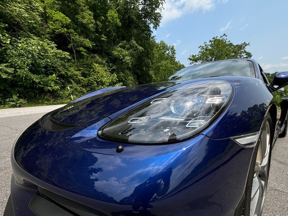 2022 Porsche 718 Cayman GT4