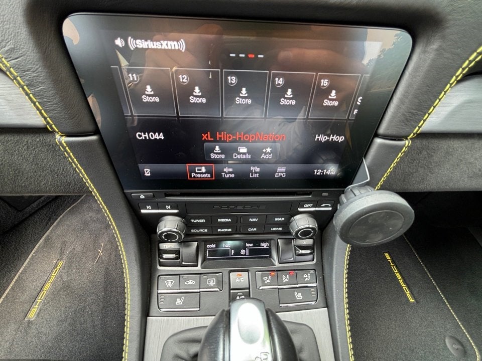 2022 Porsche 718 Cayman GT4