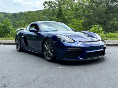 2022 Porsche 718 Cayman GT4