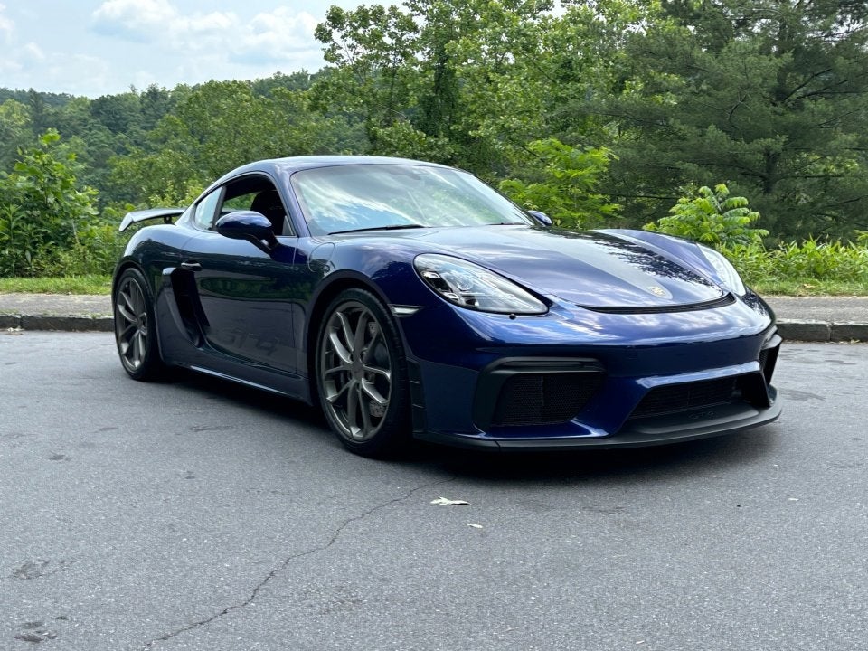 2022 Porsche 718 Cayman GT4