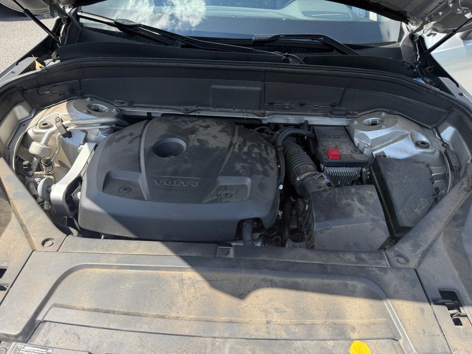 2018 Volvo XC90 Momentum