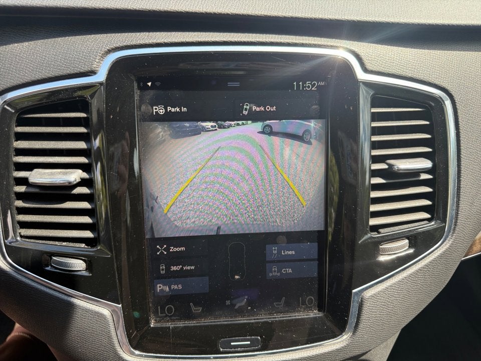 2018 Volvo XC90 Momentum