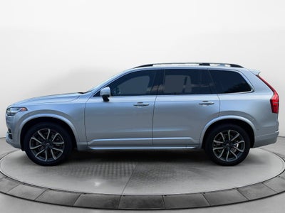 2018 Volvo XC90 Momentum