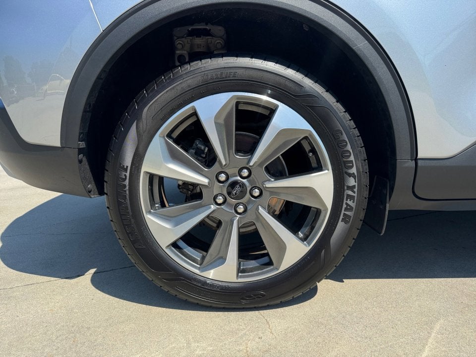 2023 Ford Escape Platinum