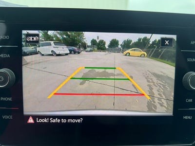 2025 Volkswagen Taos SE