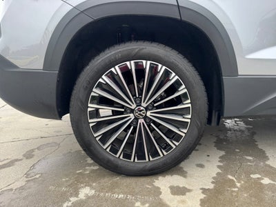 2025 Volkswagen Taos SE