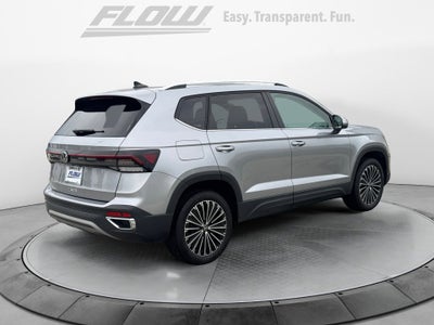 2025 Volkswagen Taos SE