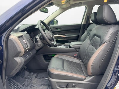 2022 Nissan Pathfinder Platinum