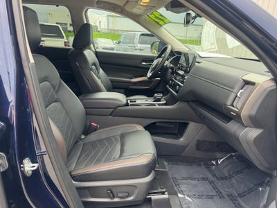 2022 Nissan Pathfinder Platinum