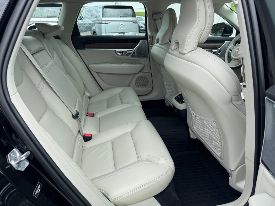 2021 Volvo V90 Inscription