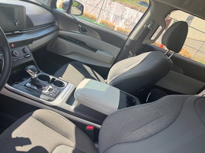 2022 Kia Carnival LX