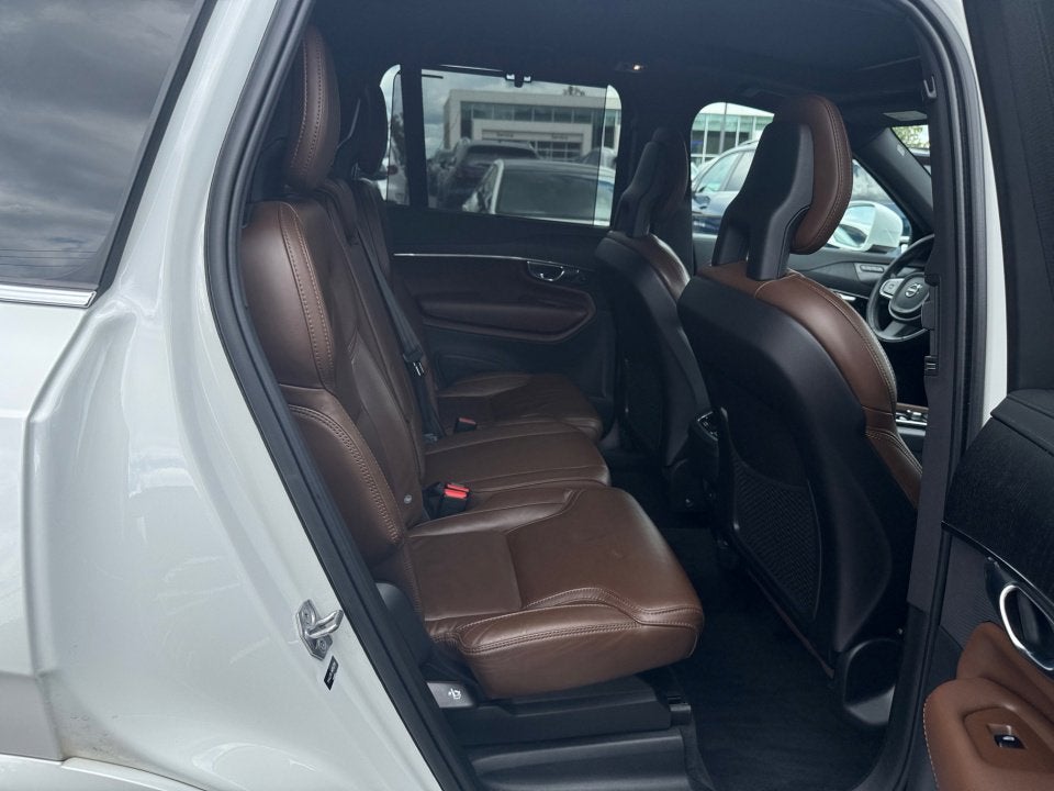 2021 Volvo XC90 Inscription