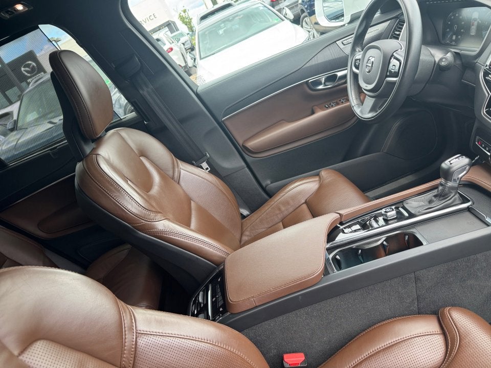 2021 Volvo XC90 Inscription