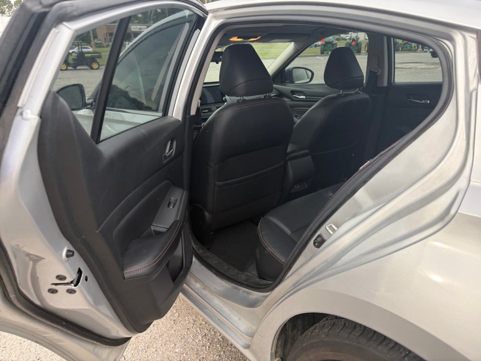 2020 Nissan Altima SR FWD