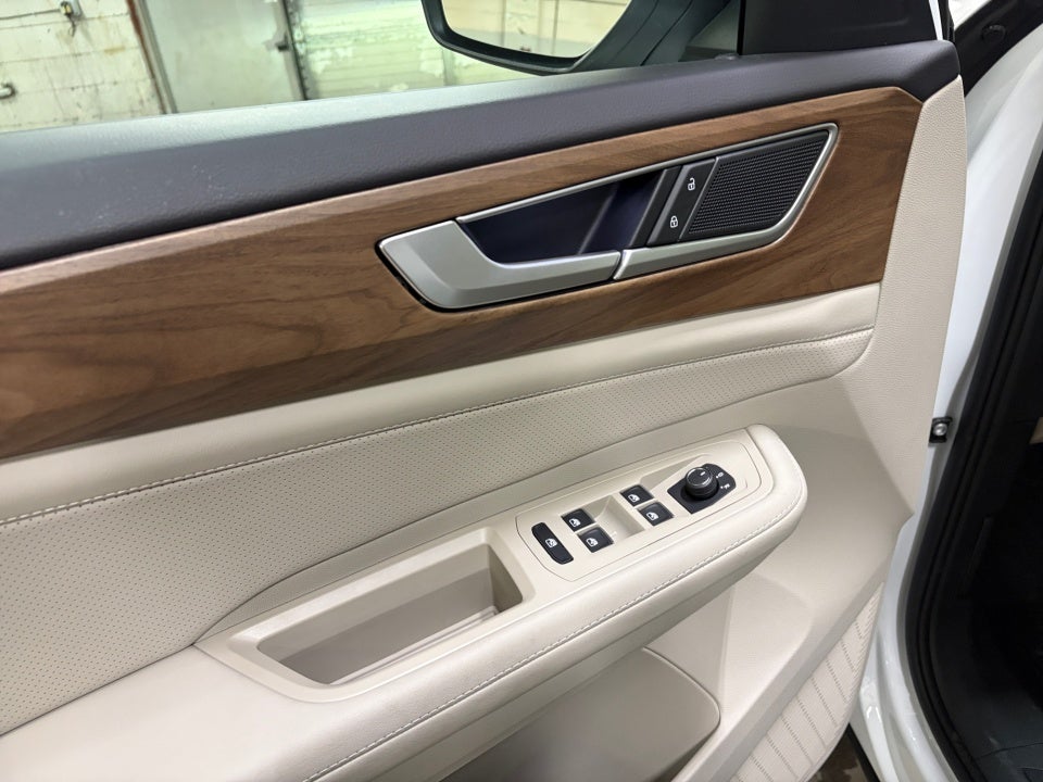 2026 Volkswagen Atlas SE