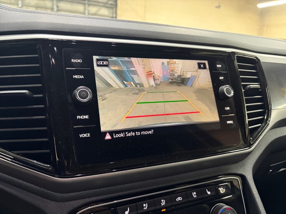 2022 Volkswagen Atlas 3.6L V6 SEL Premium R-Line