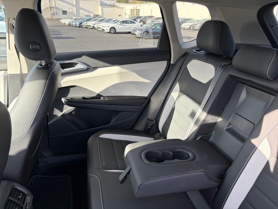 2025 Volkswagen Taos 1.5T SEL